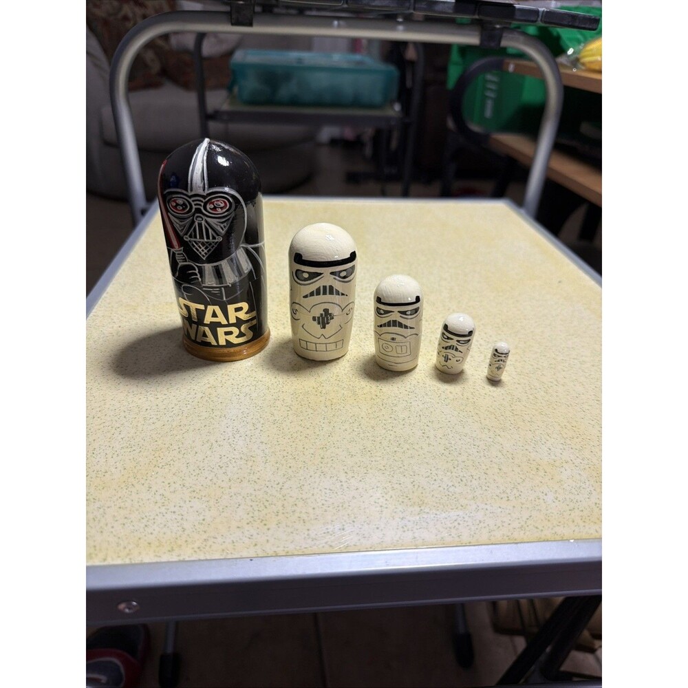 Vintage HAND-PAINTED Russian Nesting Dolls / STAR WARS